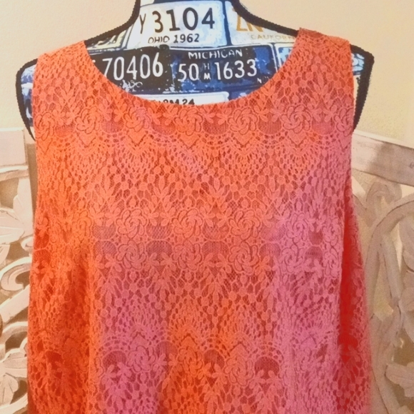 AGB SZ XL Women's Lace Design Pleated Tank Style Blouse - Picture 3 of 14